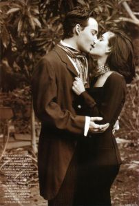 Johnny Depp y Winona Ryder tras el estreno de la pelcula Eduardo Manostijeras